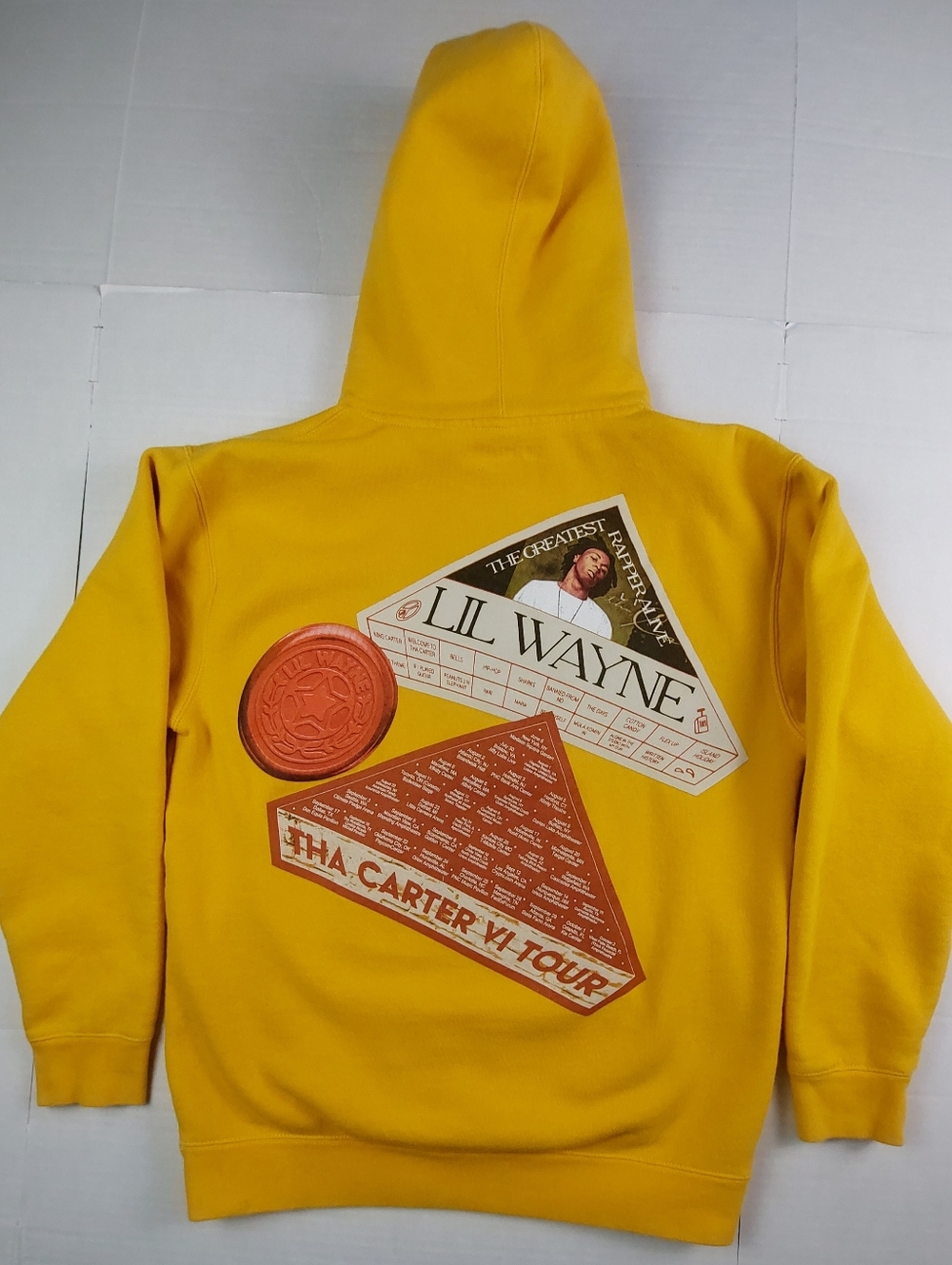 Lil Wayne Tha Carter VI Tour Hoodie Mens Size Medium Yellow Young Money IND4000C